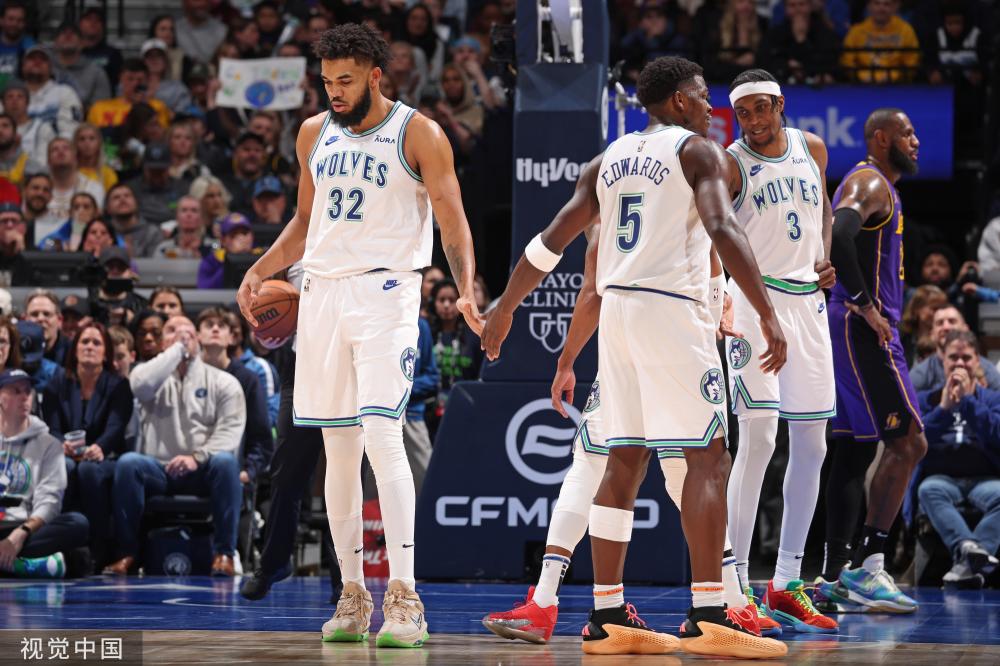 拉莫斯和多 拉莫斯和多