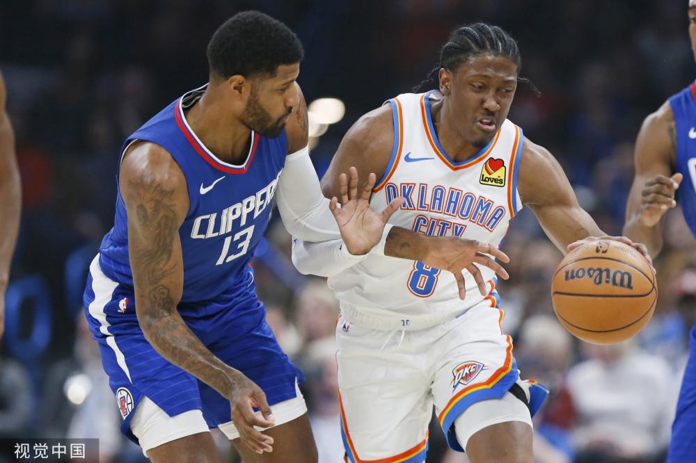 他在亚特兰 他在亚特兰