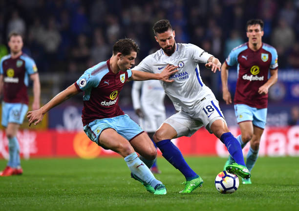 月的国际化 月的国际化